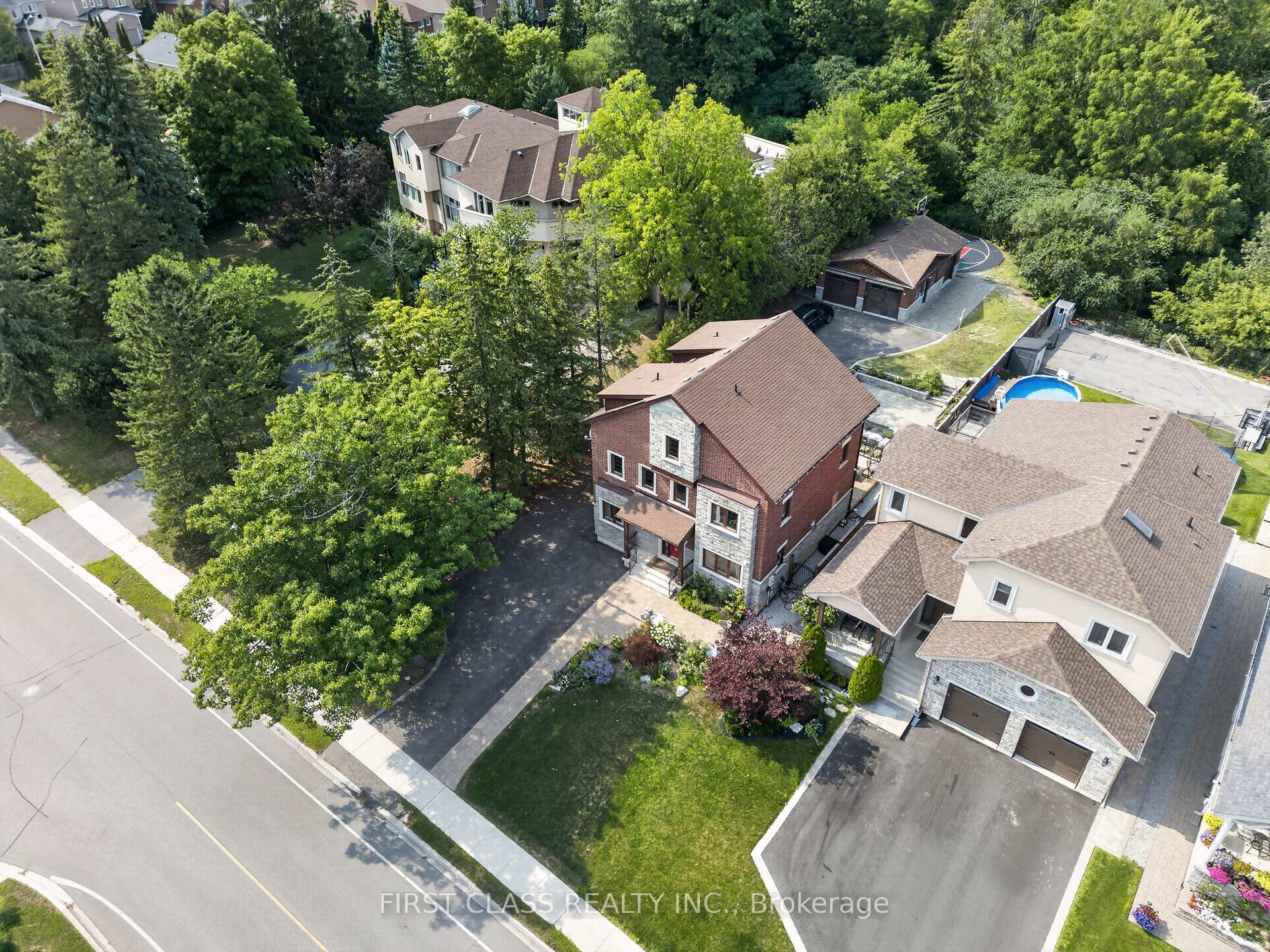 Photo 7 of 302 Brookside Road, Richmond Hill, Westbrook — HOMEH