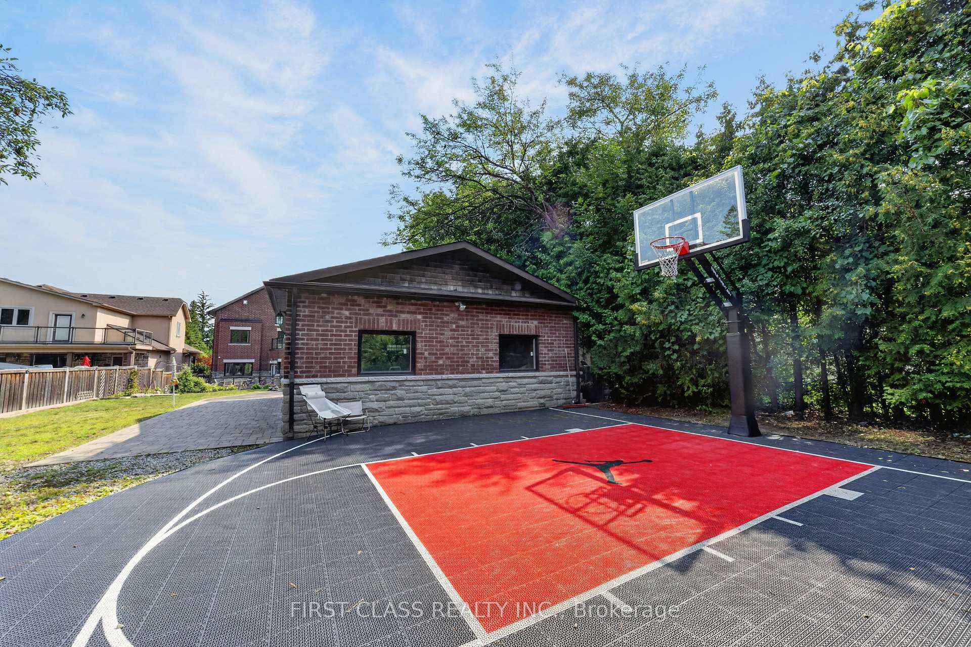 Photo 9 of 302 Brookside Road, Richmond Hill, Westbrook — HOMEH