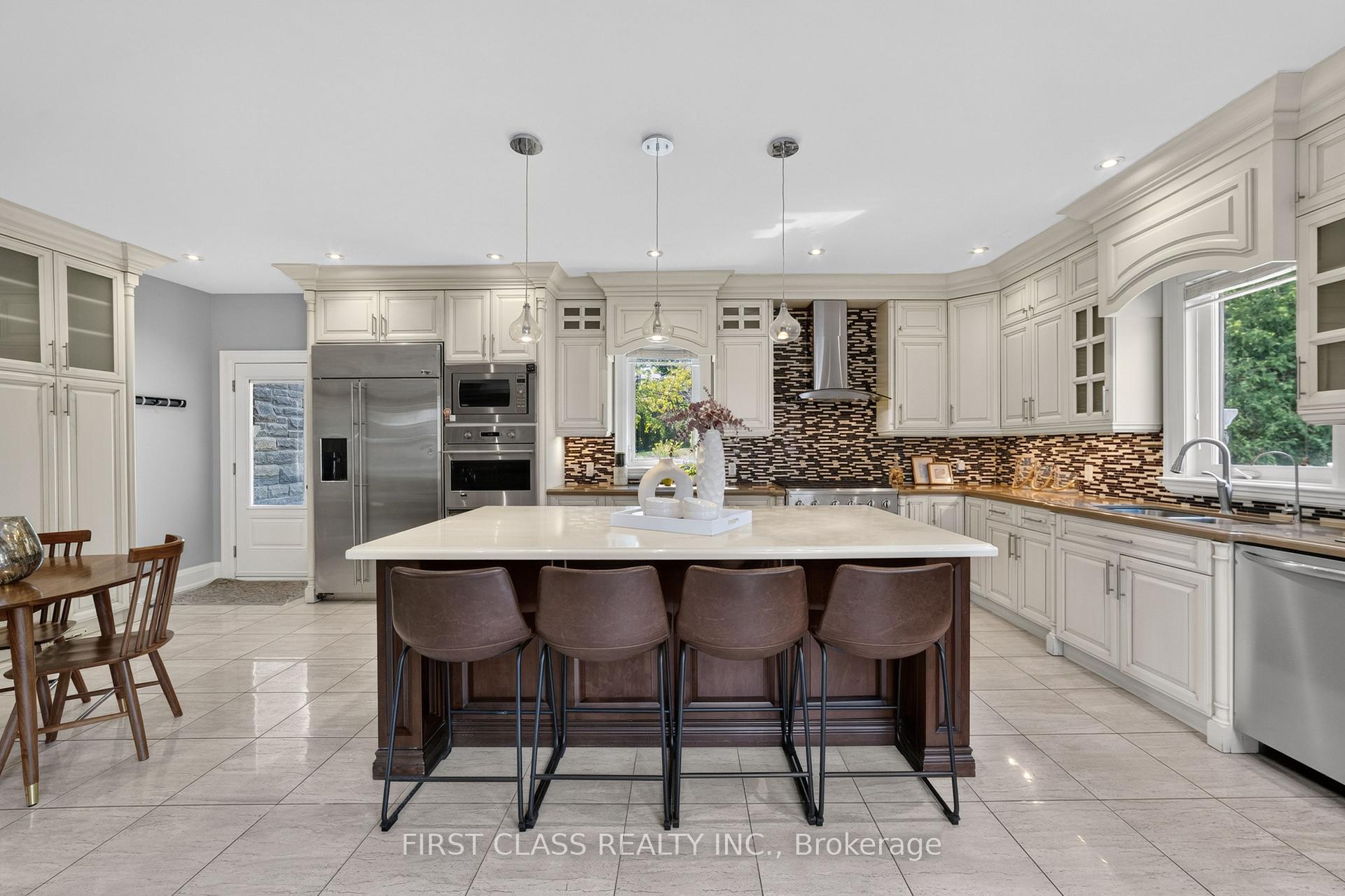 Photo 16 of 302 Brookside Road, Richmond Hill, Westbrook — HOMEH