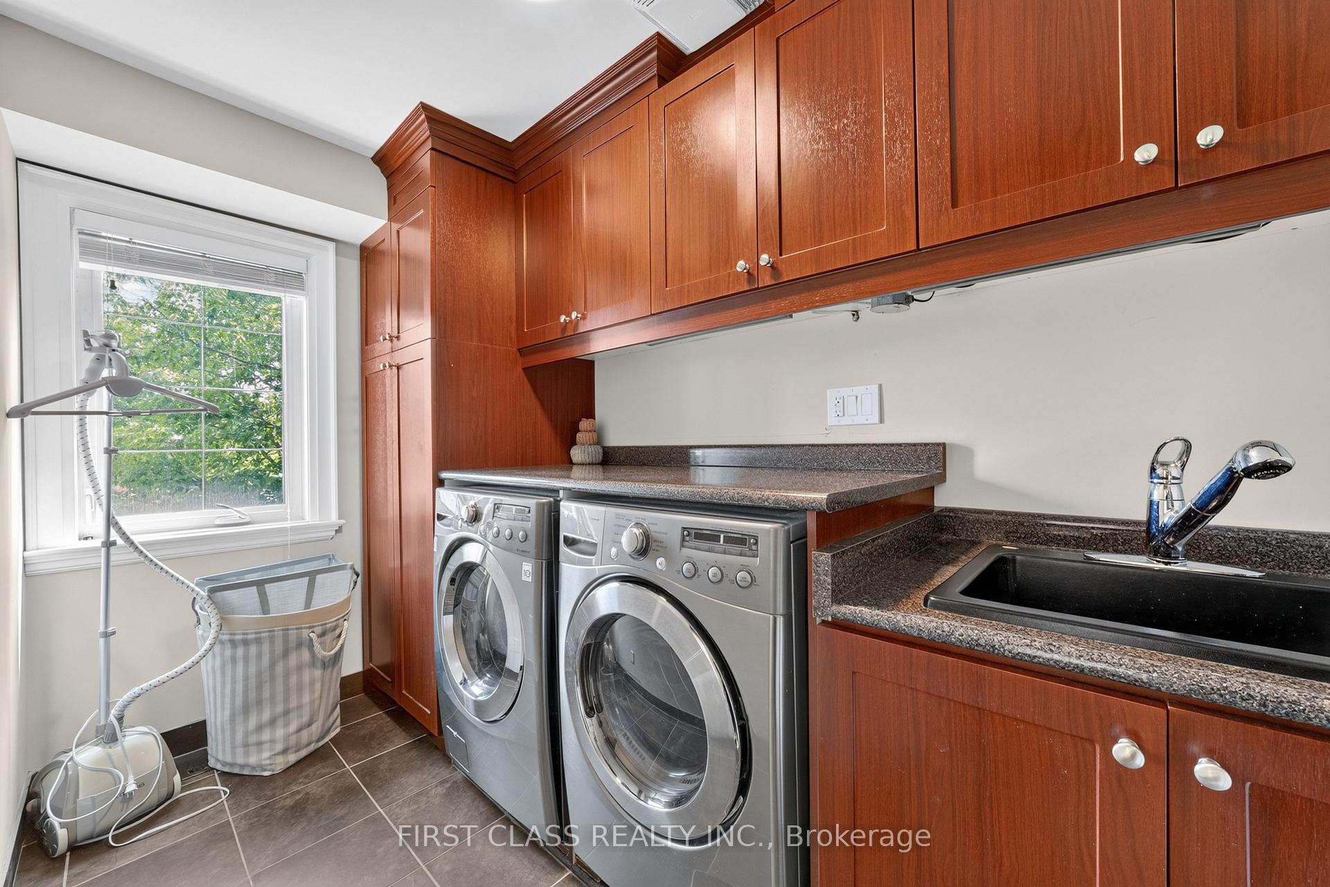 Photo 33 of 302 Brookside Road, Richmond Hill, Westbrook — HOMEH