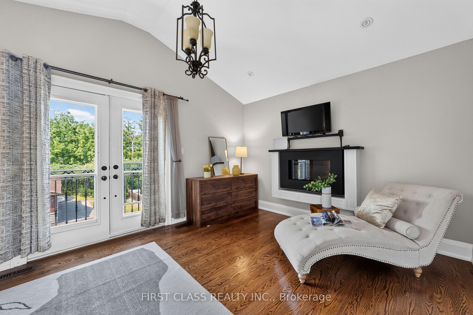 Photo 36 of 302 Brookside Road, Richmond Hill, Westbrook — HOMEH