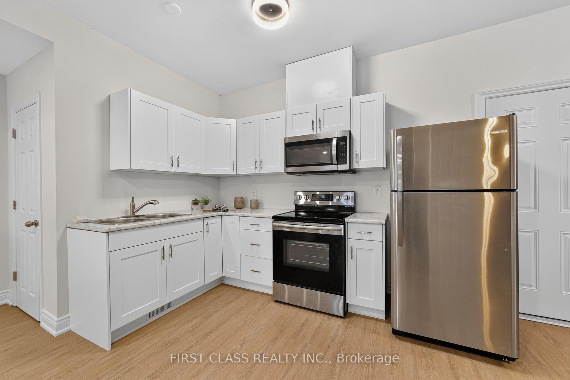 Photo 41 of 302 Brookside Road, Richmond Hill, Westbrook — HOMEH
