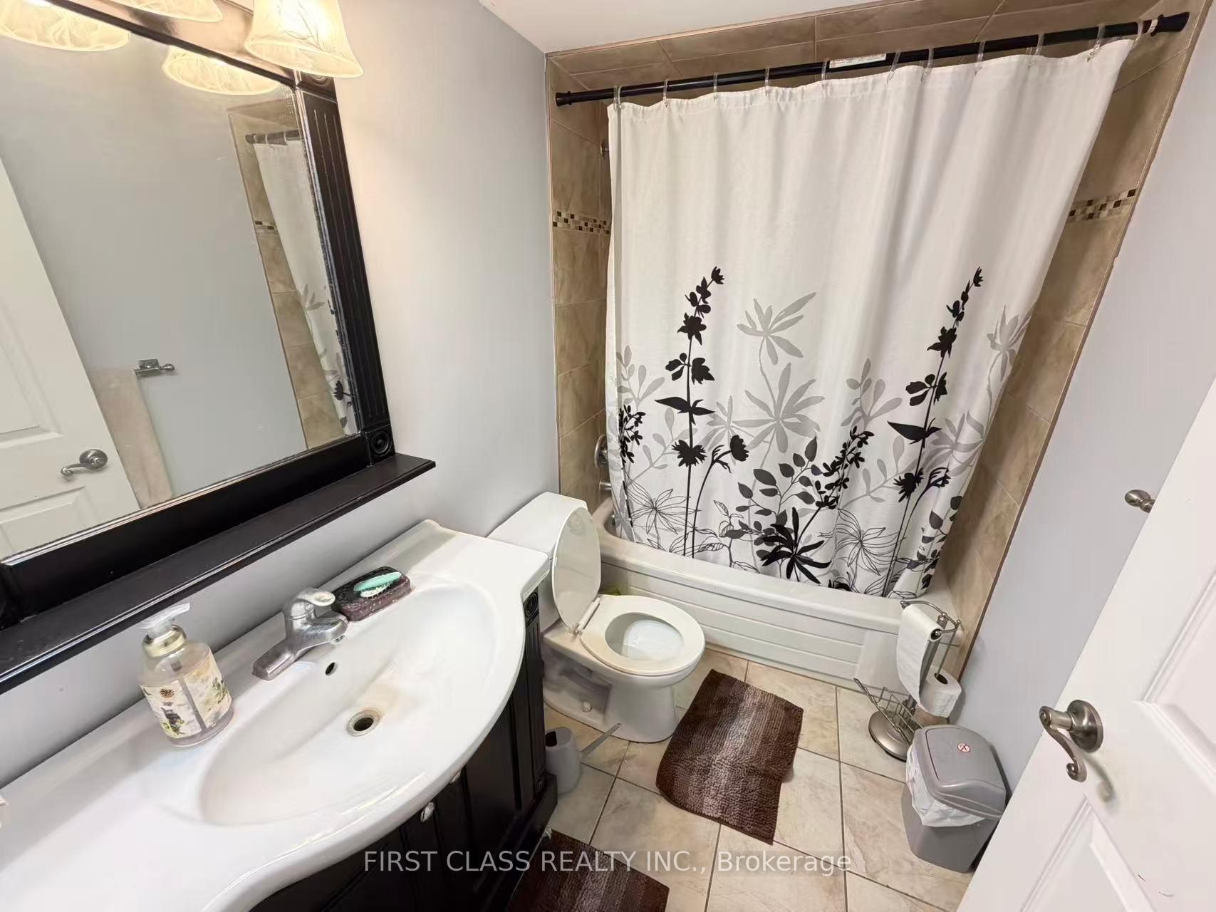 Photo 9 of Unit 1208, 700 Constellation Drive, Mississauga, Hurontario — HOMEH