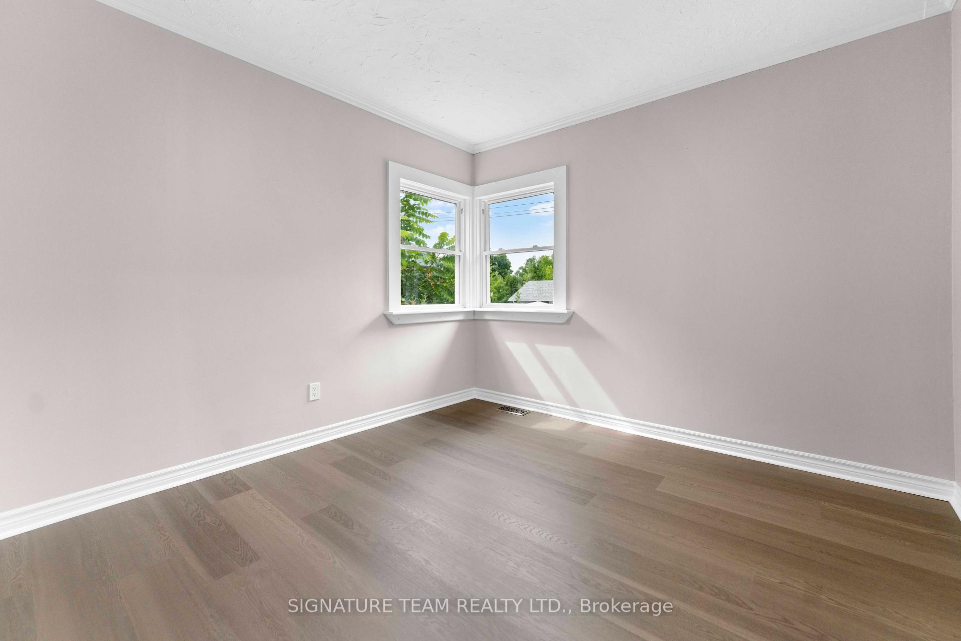 Photo 8 of 332 Alfred Street, Pembroke, Pembroke — HOMEH