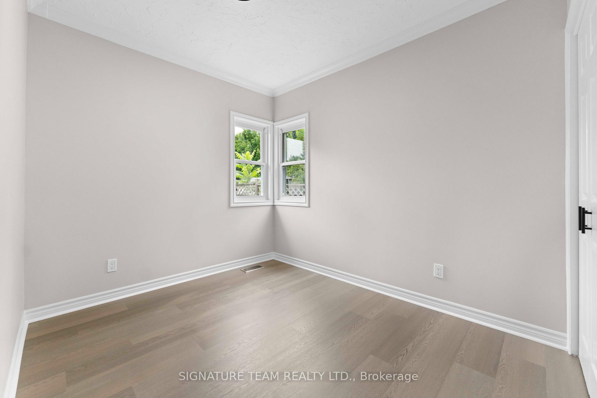 Photo 15 of 332 Alfred Street, Pembroke, Pembroke — HOMEH