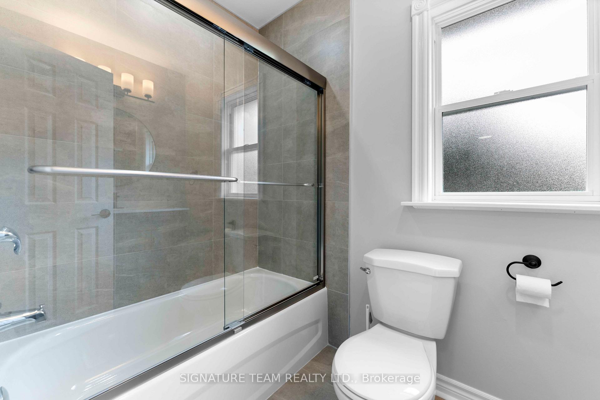 Photo 17 of 332 Alfred Street, Pembroke, Pembroke — HOMEH