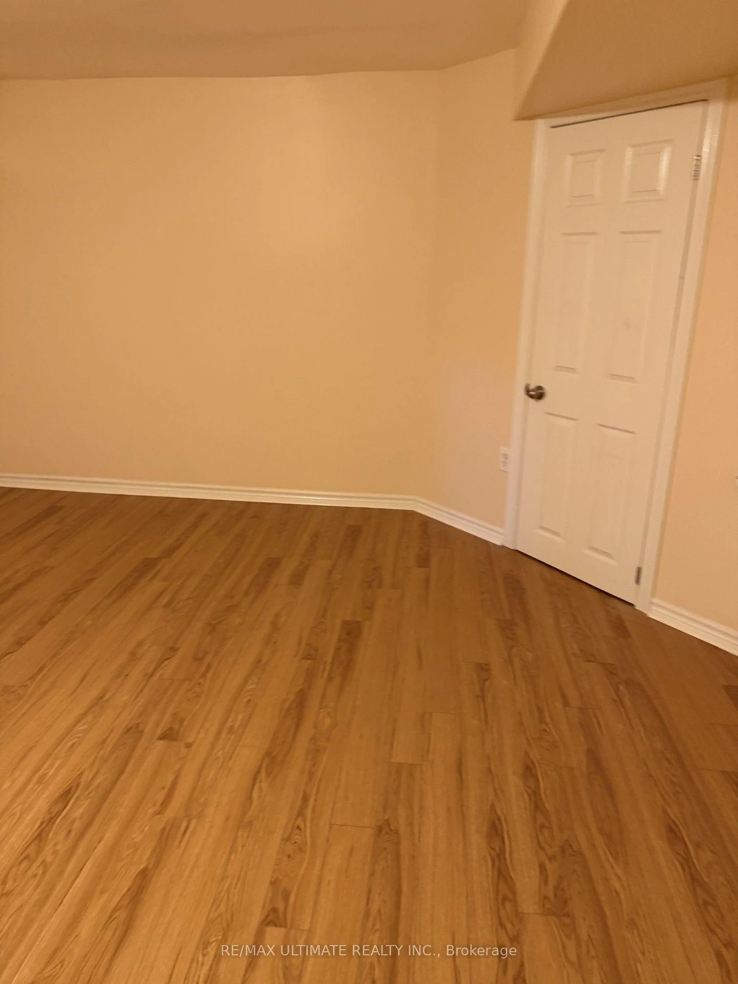 Photo 14 of Unit Basement, 58 Braidwood Lake Road, Brampton, Northwest Sandalwood Parkway — HOMEH