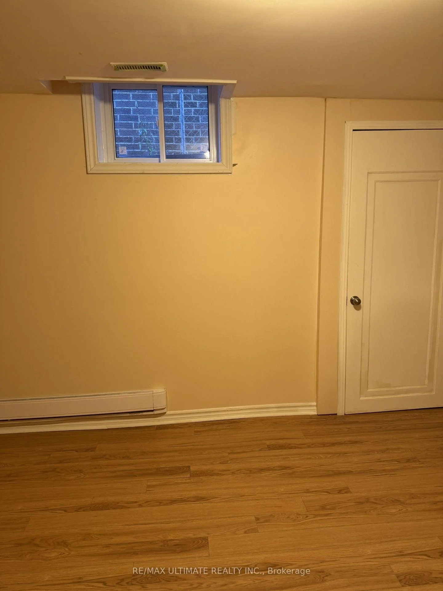 Photo 22 of Unit Basement, 58 Braidwood Lake Road, Brampton, Northwest Sandalwood Parkway — HOMEH