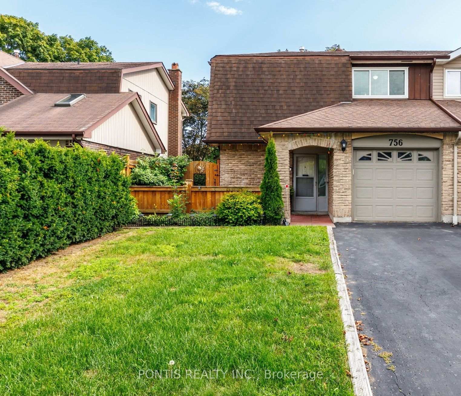 Photo 1 of 756 Cobblers Court, Pickering, Amberlea — HOMEH
