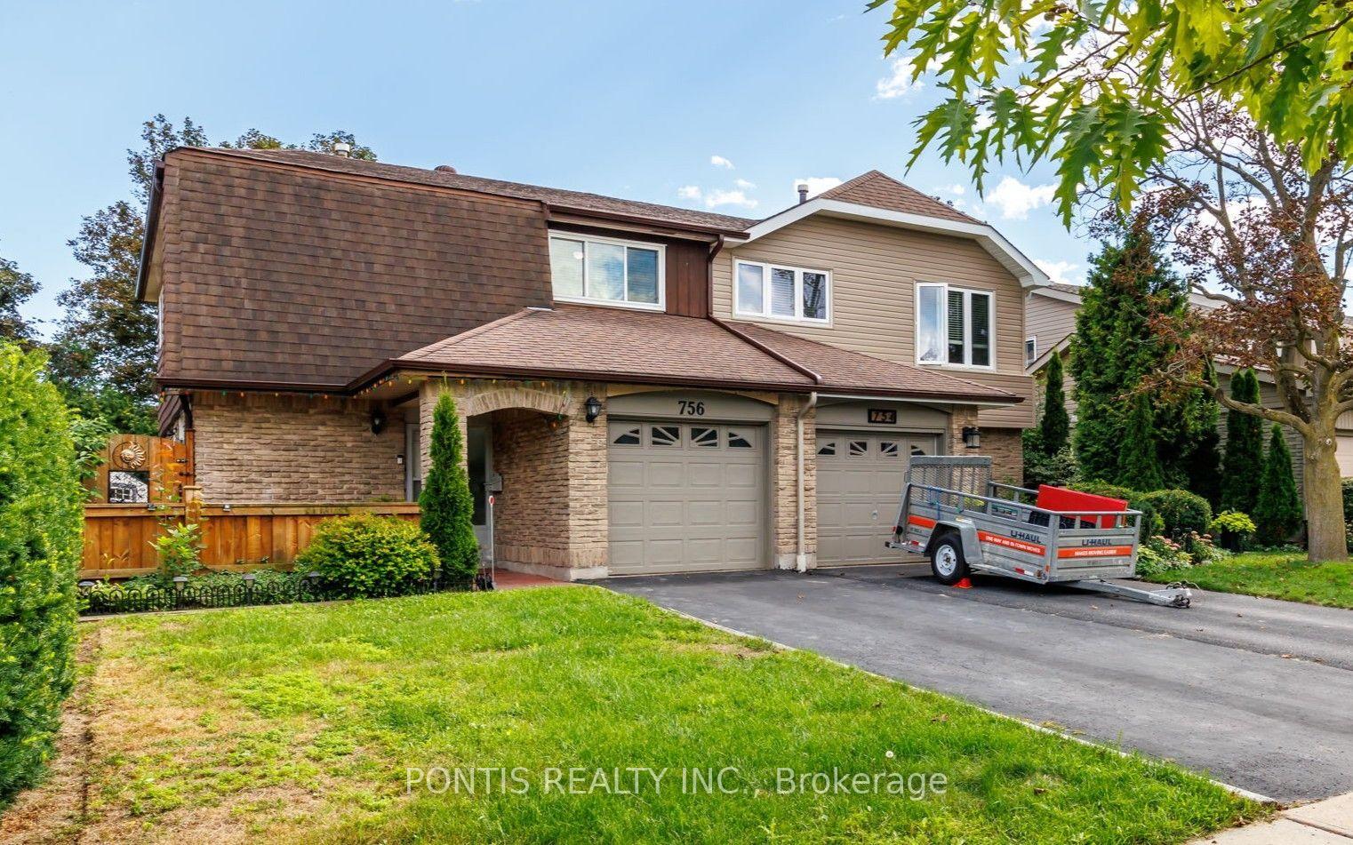 Photo 3 of 756 Cobblers Court, Pickering, Amberlea — HOMEH