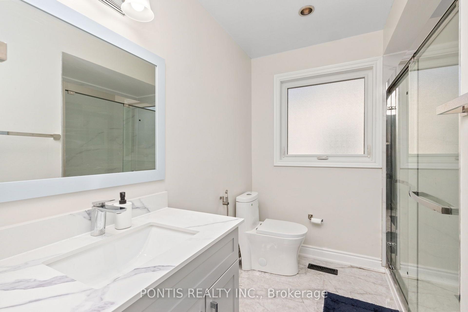 Photo 25 of 756 Cobblers Court, Pickering, Amberlea — HOMEH