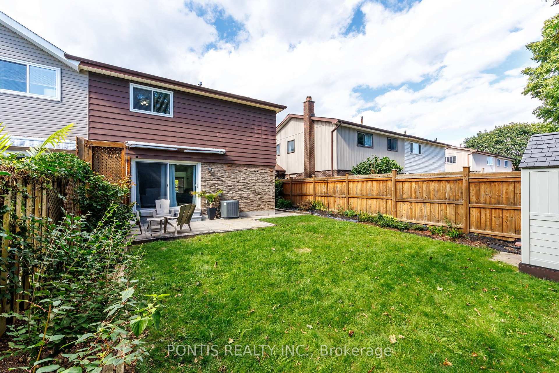 Photo 40 of 756 Cobblers Court, Pickering, Amberlea — HOMEH
