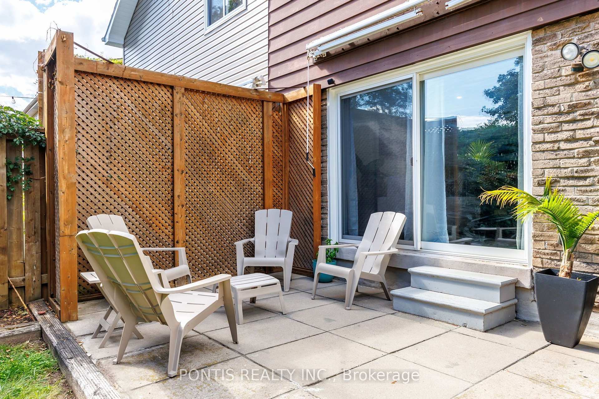 Photo 41 of 756 Cobblers Court, Pickering, Amberlea — HOMEH