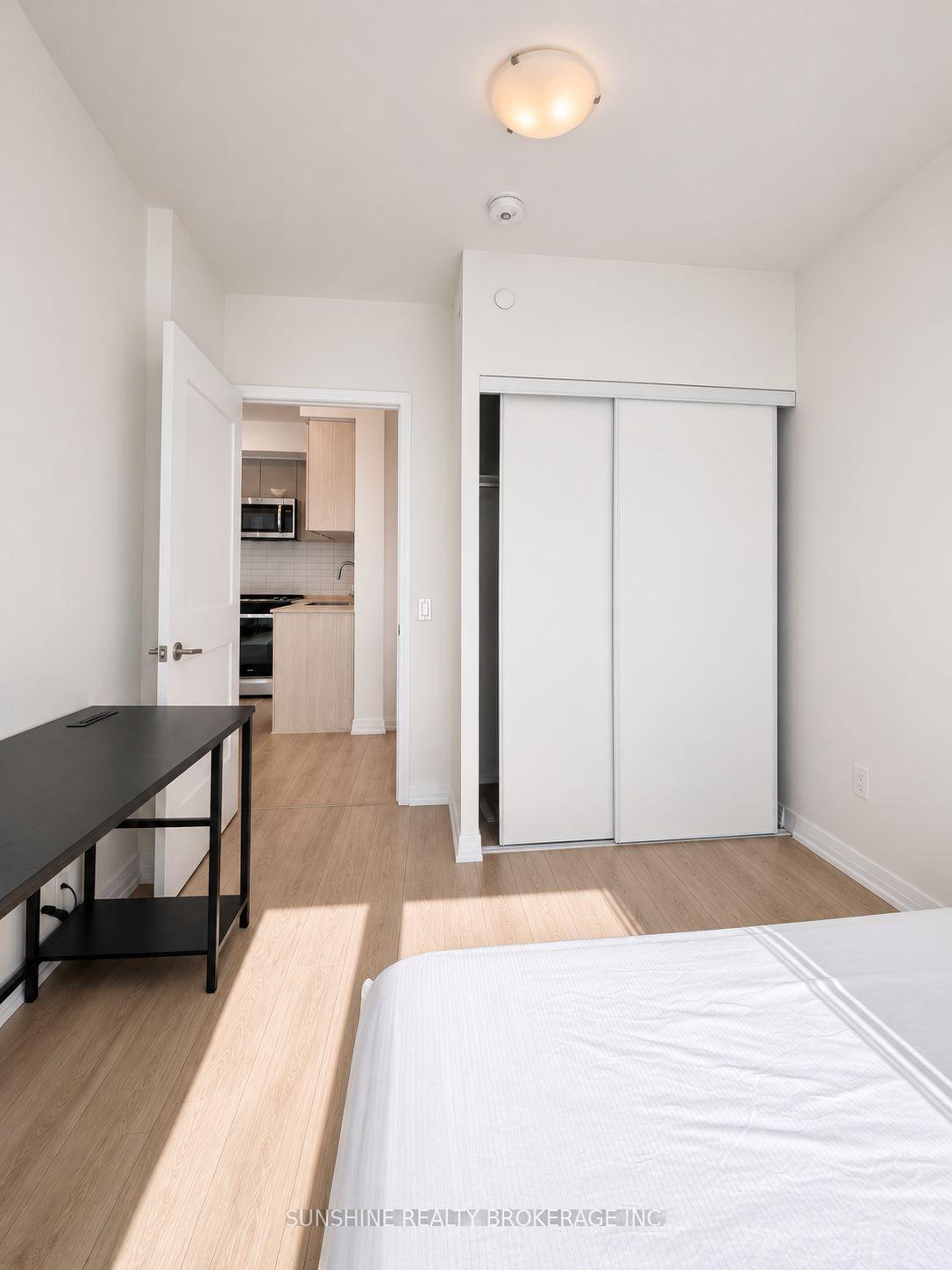 Photo 11 of Unit 910, 25 Holly Street, Toronto, Mount Pleasant West — HOMEH