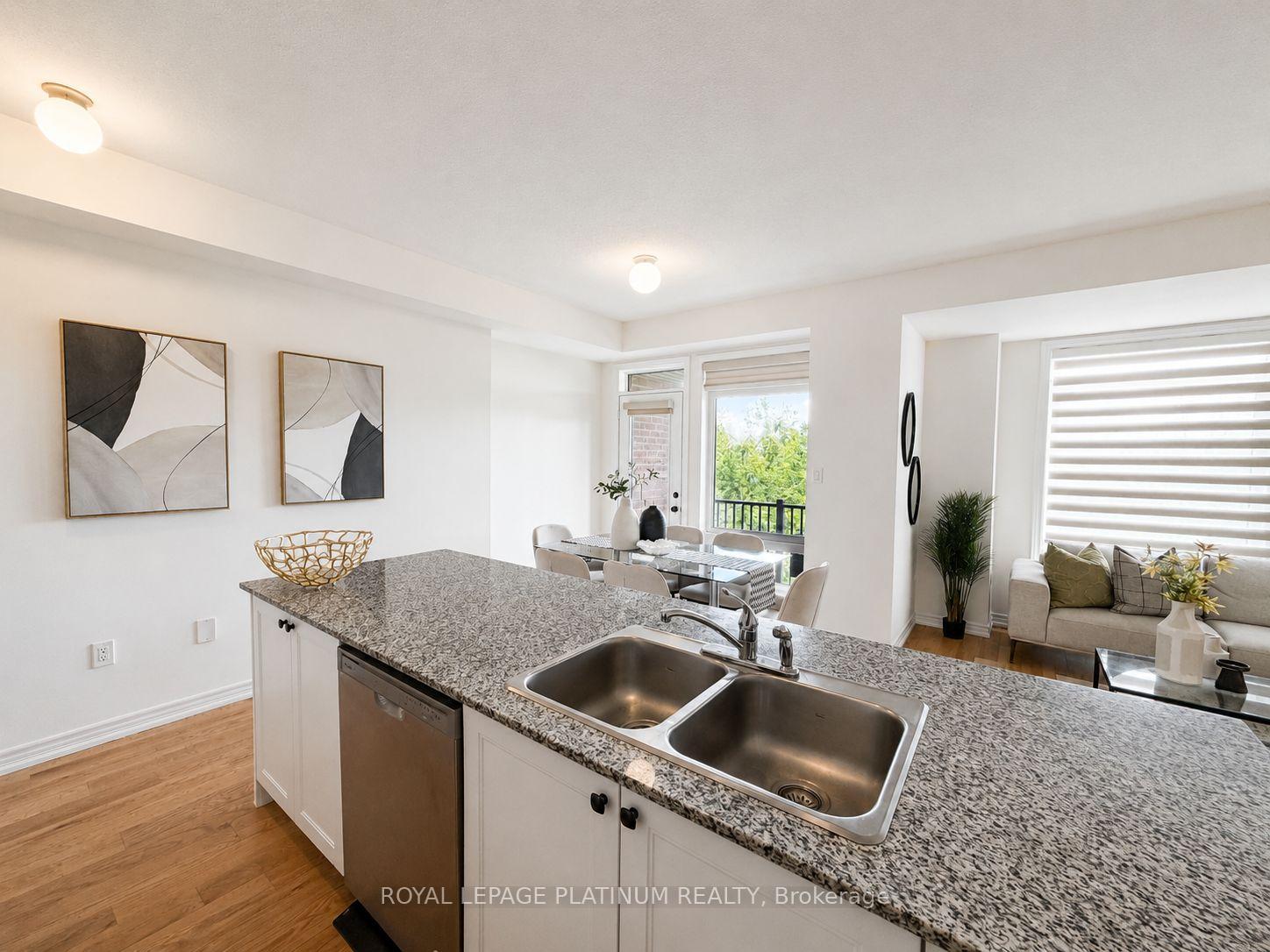 Photo 9 of 444 Salem Road S, Ajax, South East — HOMEH