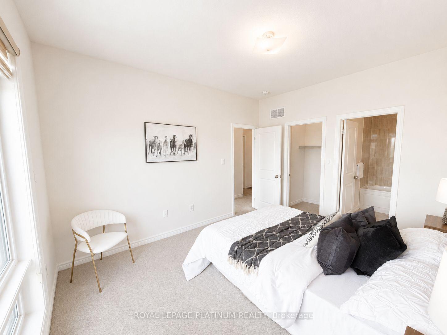 Photo 22 of 444 Salem Road S, Ajax, South East — HOMEH