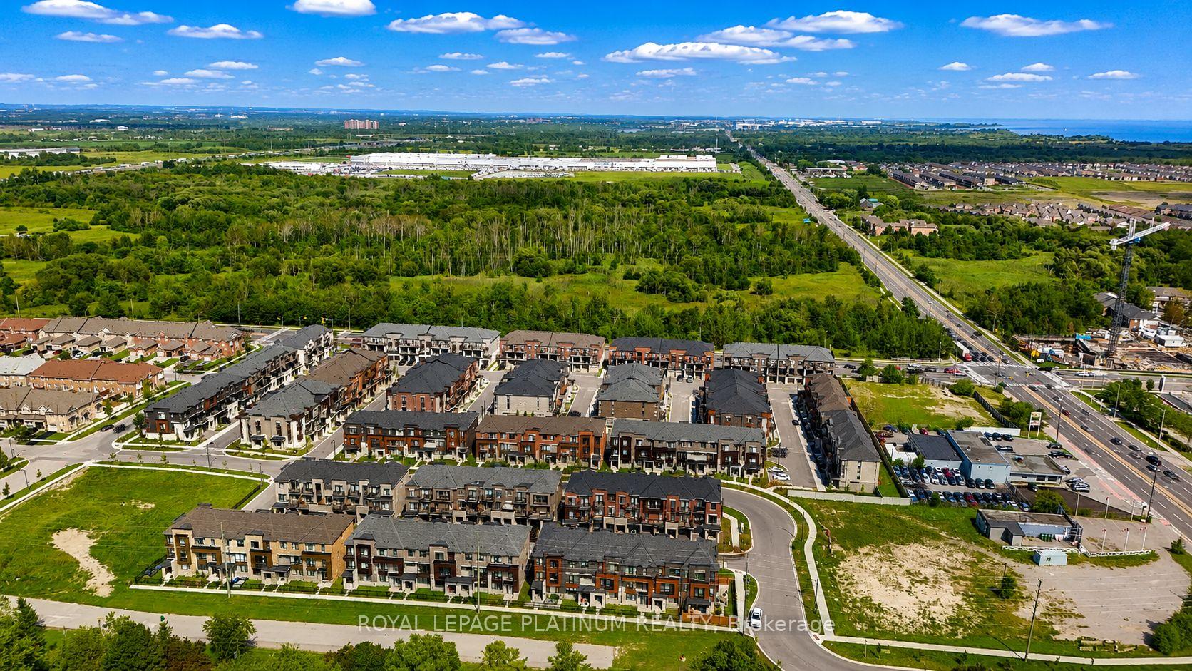 Photo 46 of 444 Salem Road S, Ajax, South East — HOMEH
