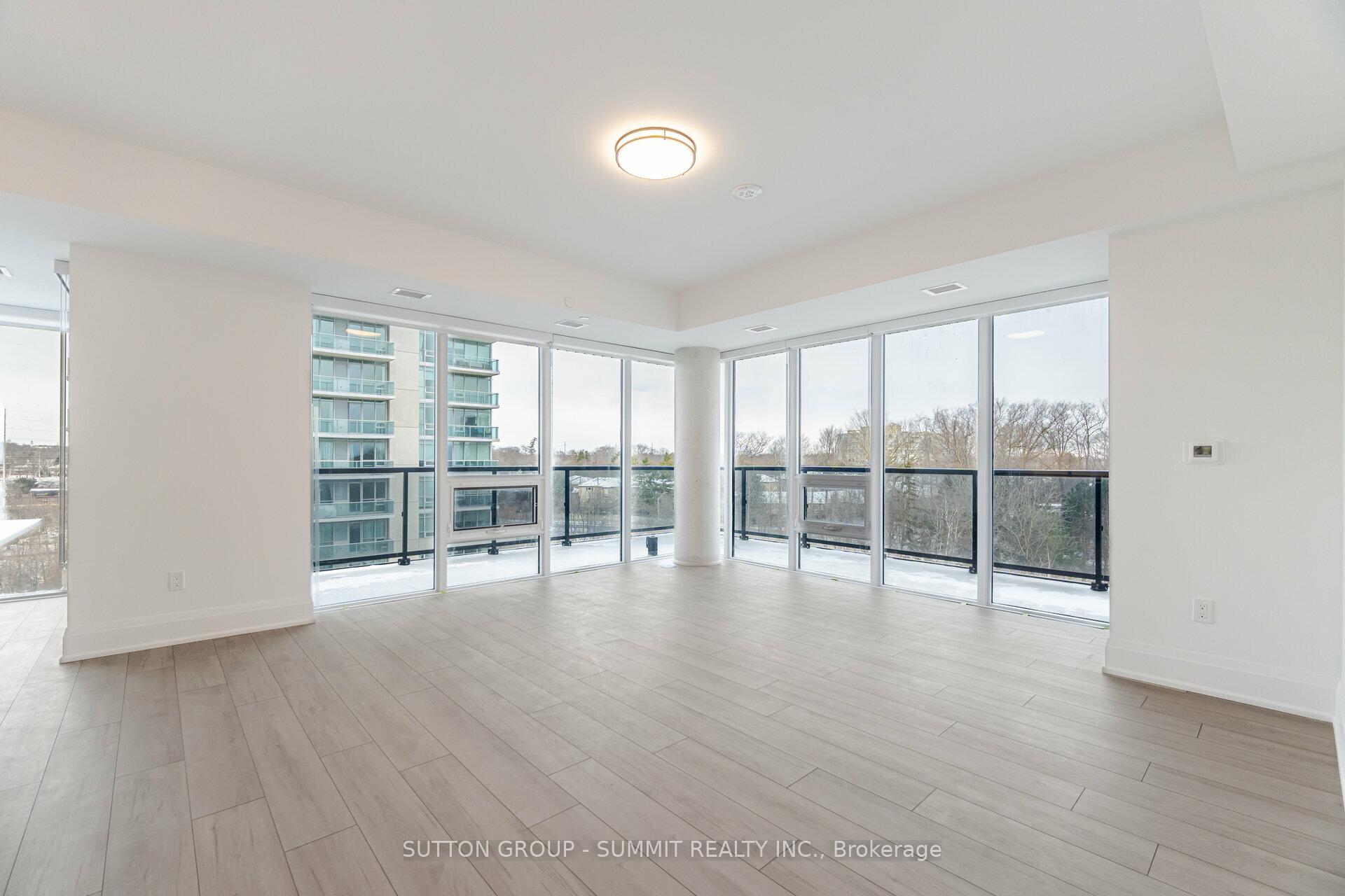 Photo 9 of Unit 602, 1035 Southdown Road, Mississauga, Clarkson — HOMEH