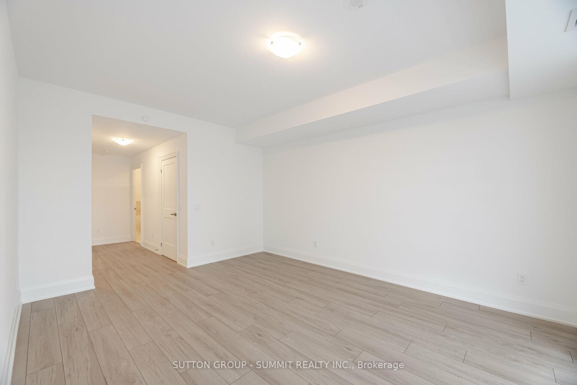 Photo 18 of Unit 602, 1035 Southdown Road, Mississauga, Clarkson — HOMEH