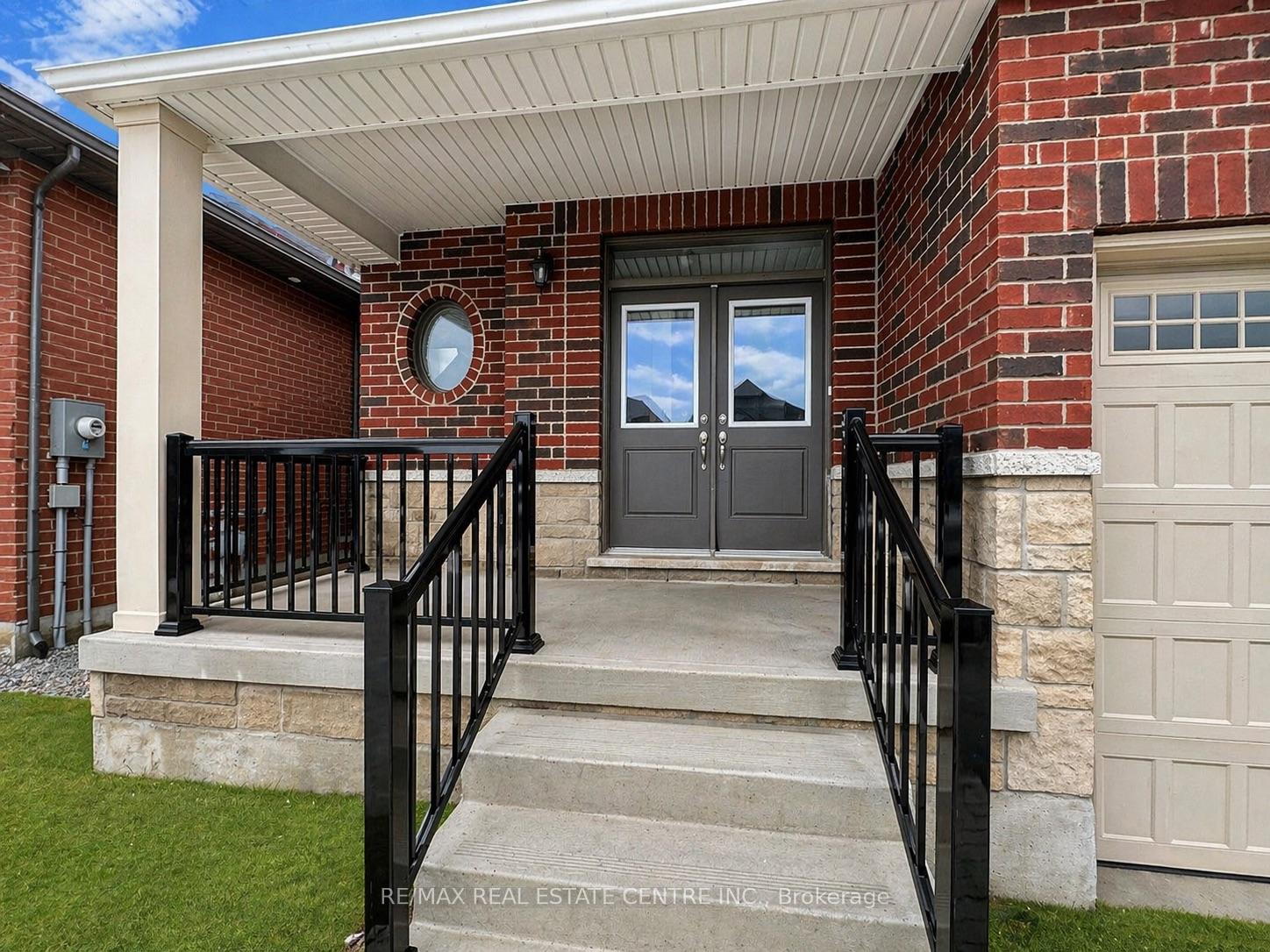 Photo 2 of 70 Wakefield Boulevard, Essa, Angus — HOMEH