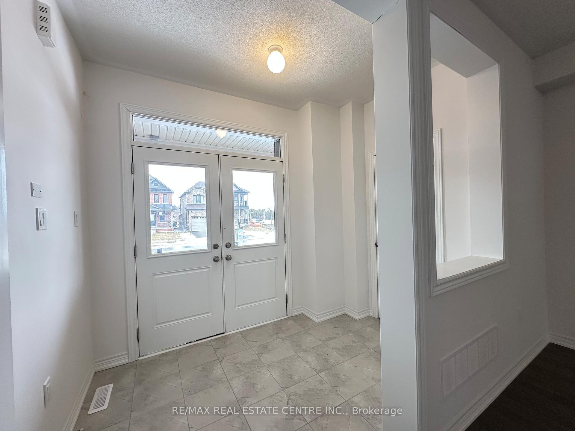 Photo 5 of 70 Wakefield Boulevard, Essa, Angus — HOMEH