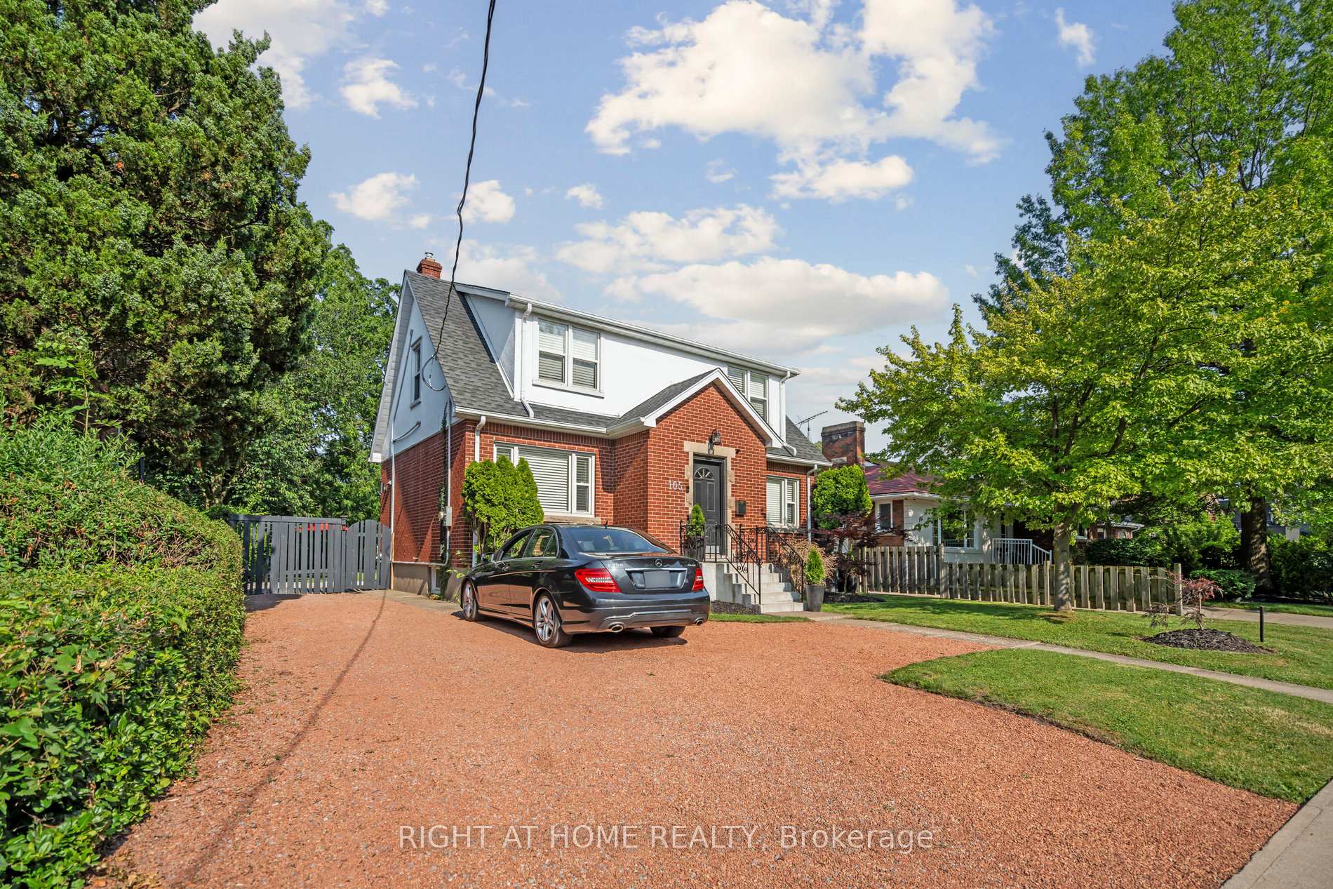 Photo of 105 Glenridge Avenue