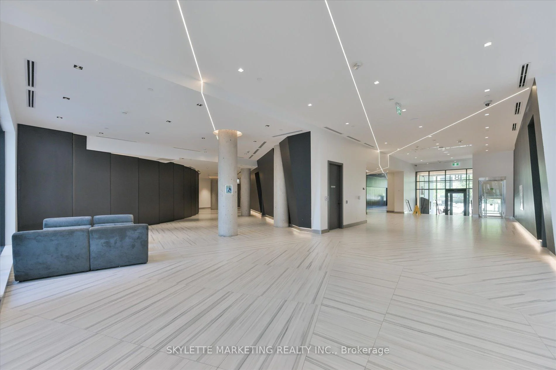 Photo 5 of Unit PH02, 18 Water Walk Drive, Markham, Unionville — HOMEH