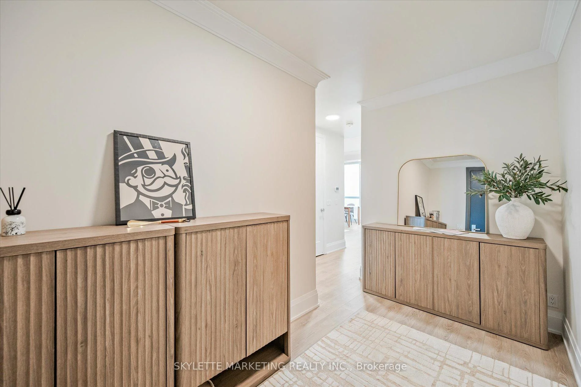 Photo 8 of Unit PH02, 18 Water Walk Drive, Markham, Unionville — HOMEH