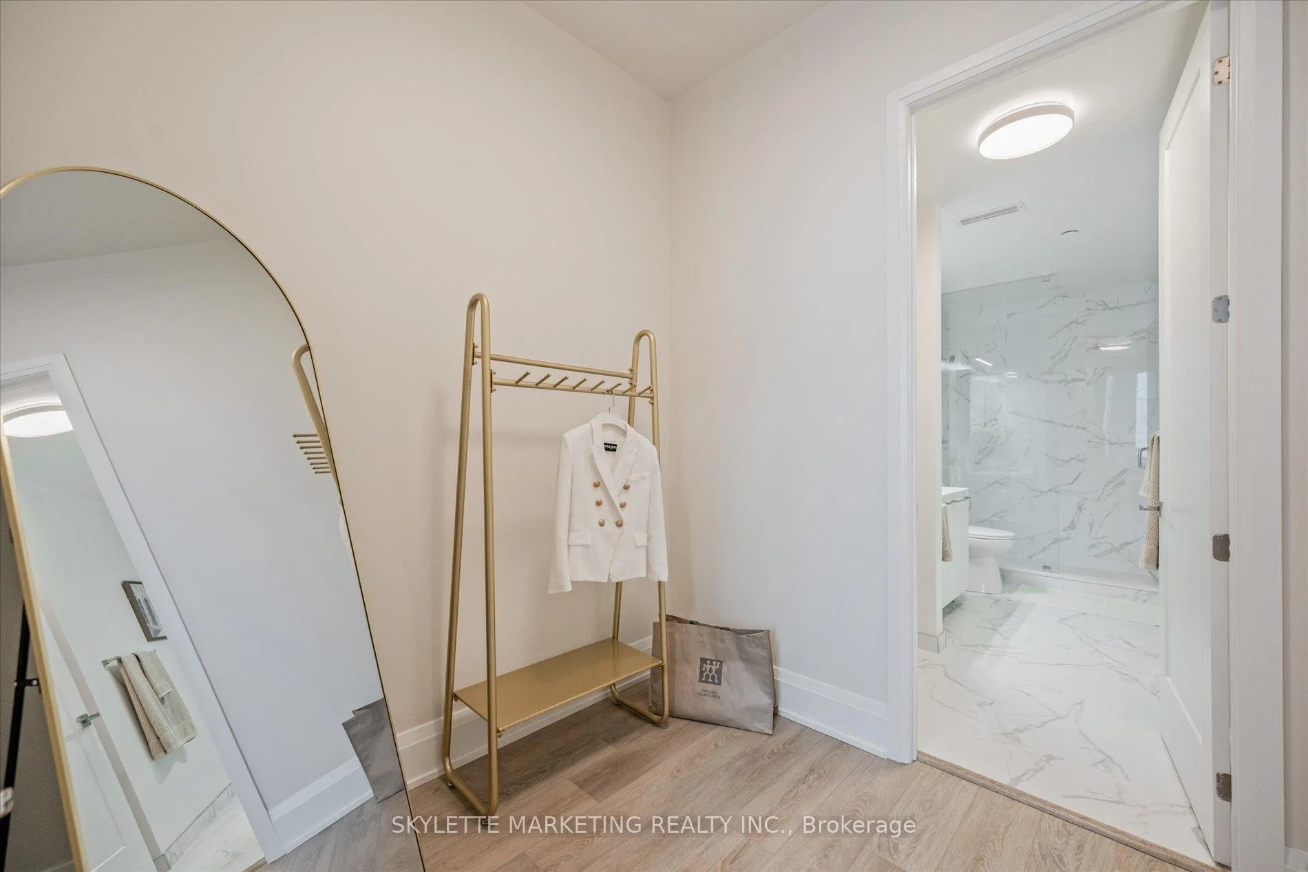Photo 31 of Unit PH02, 18 Water Walk Drive, Markham, Unionville — HOMEH