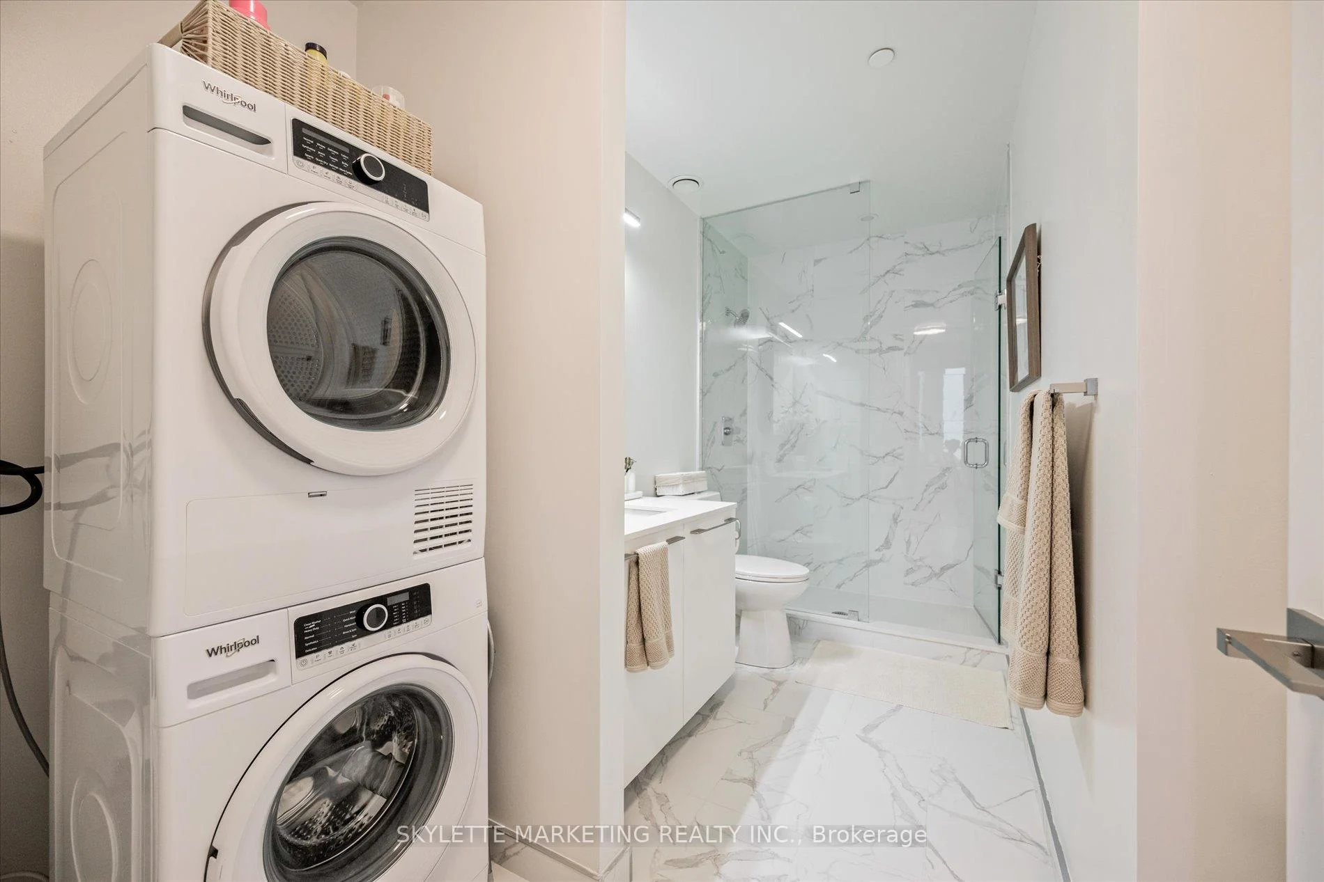 Photo 37 of Unit PH02, 18 Water Walk Drive, Markham, Unionville — HOMEH