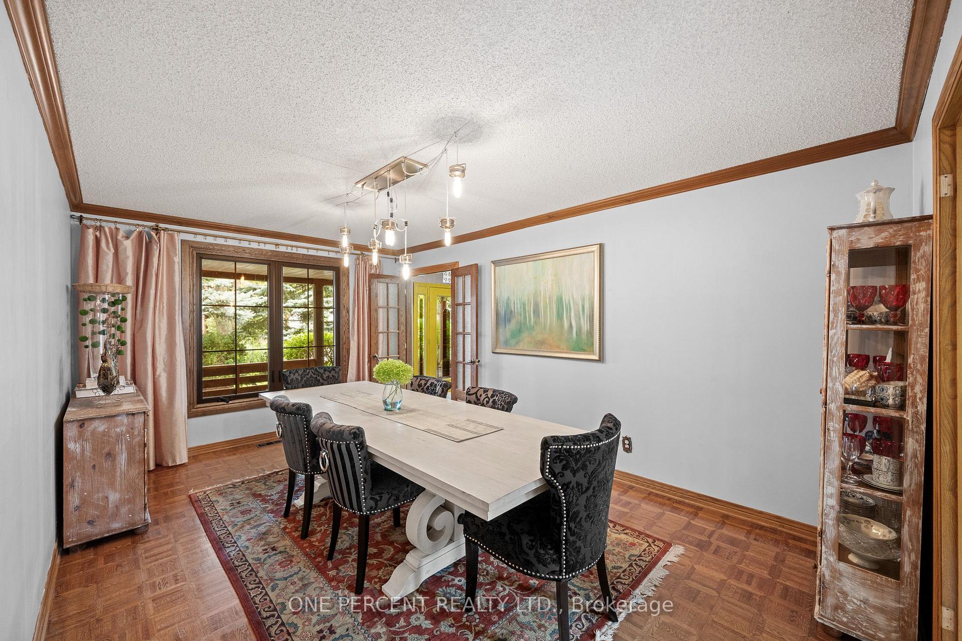 Photo 11 of 1606 Ortona Avenue, Ottawa, Carleton Heights — HOMEH