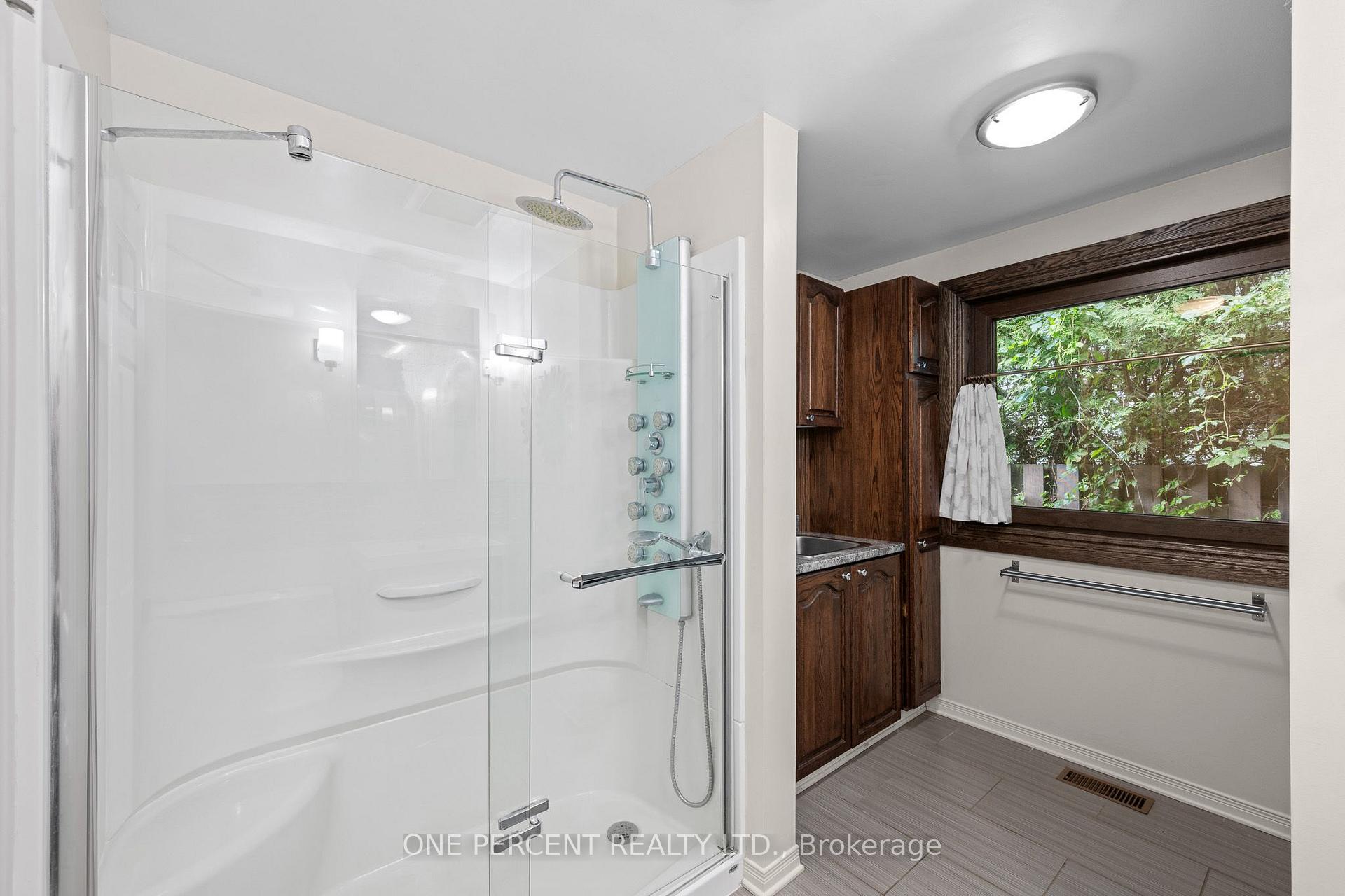 Photo 20 of 1606 Ortona Avenue, Ottawa, Carleton Heights — HOMEH