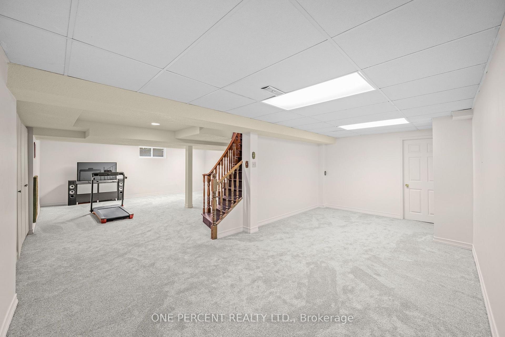 Photo 32 of 1606 Ortona Avenue, Ottawa, Carleton Heights — HOMEH