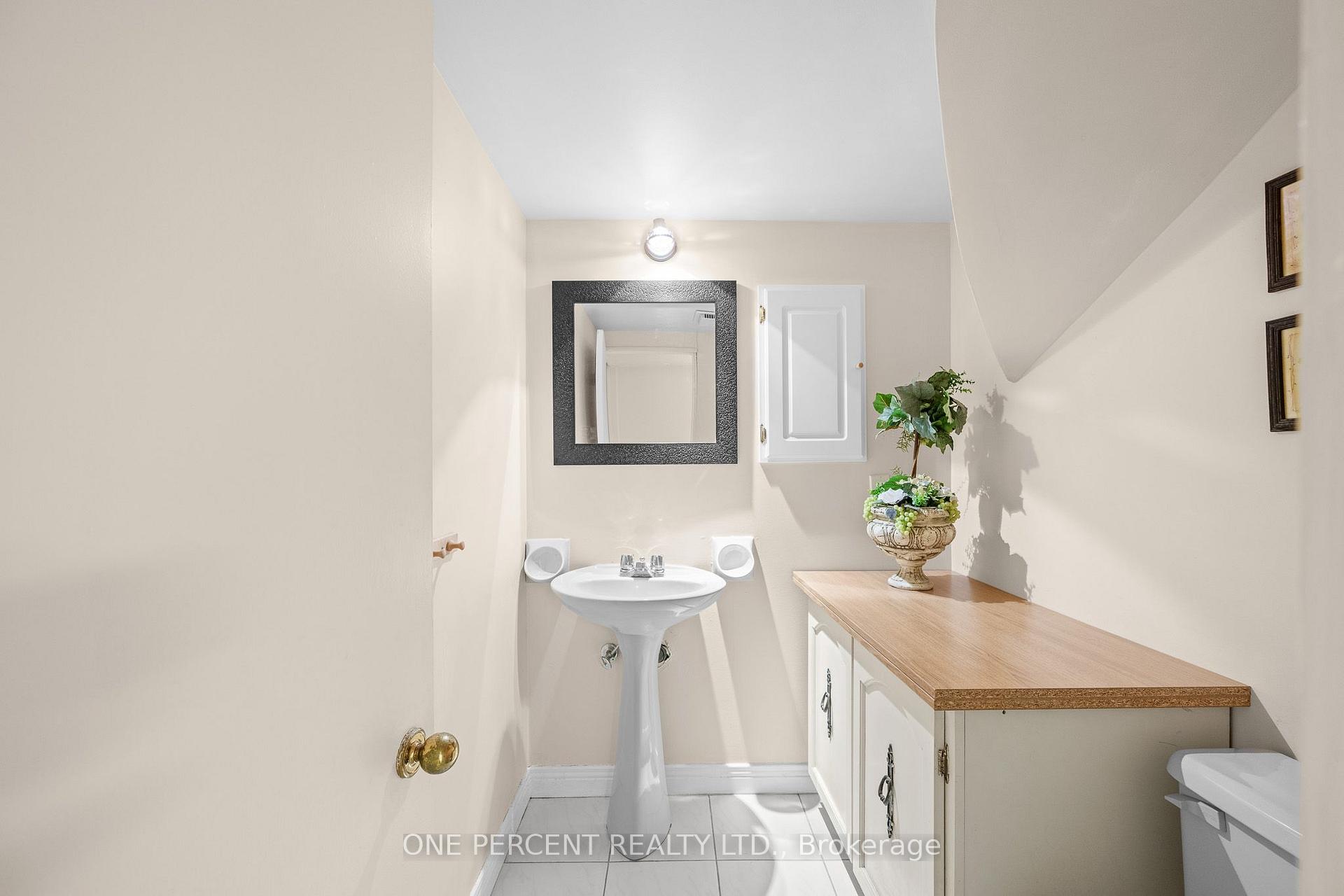 Photo 35 of 1606 Ortona Avenue, Ottawa, Carleton Heights — HOMEH