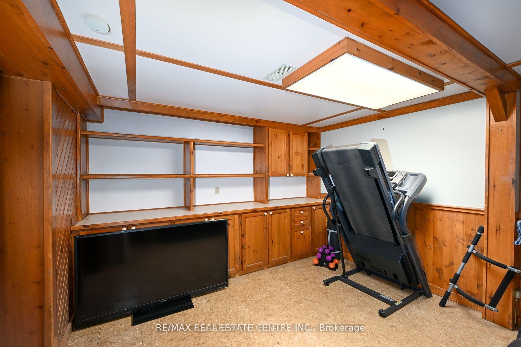 Photo 26 of 79 Chandler Drive, Scarborough, Woburn — HOMEH