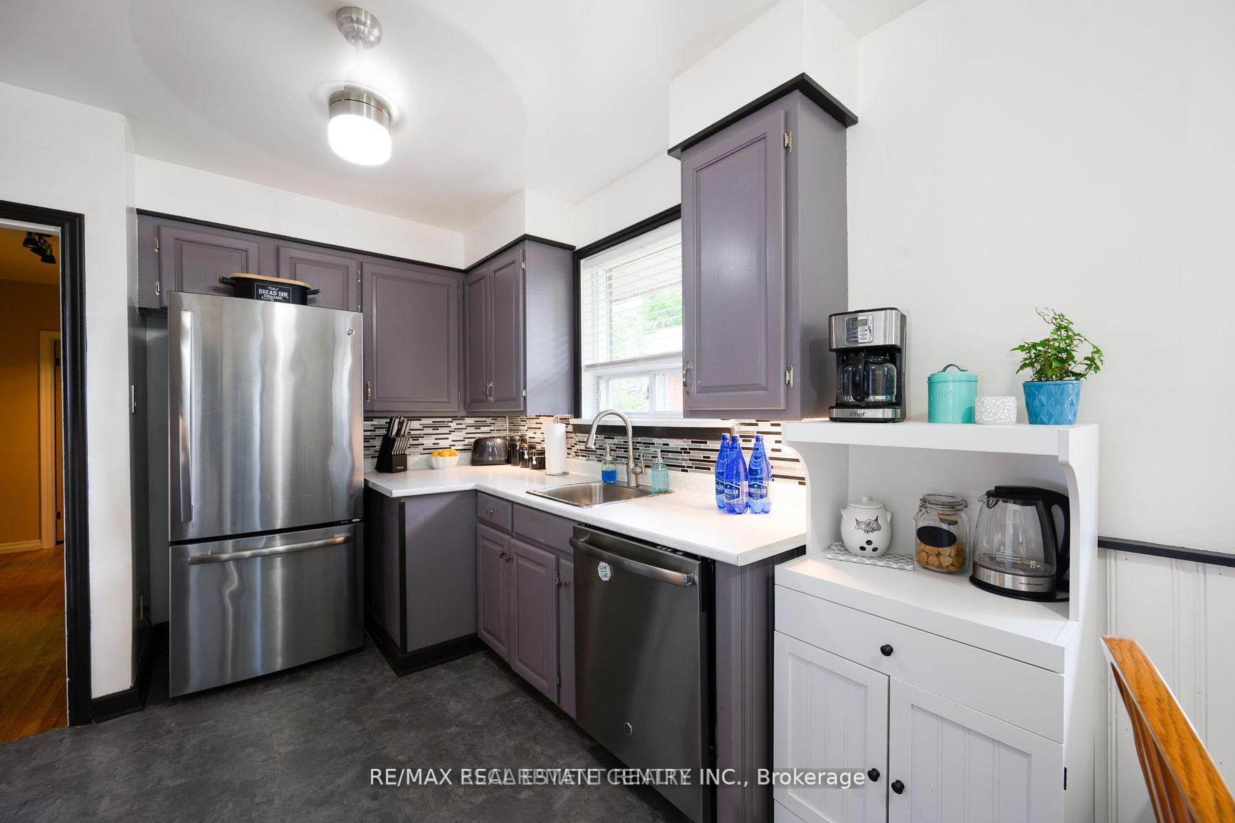 Photo 44 of 79 Chandler Drive, Scarborough, Woburn — HOMEH