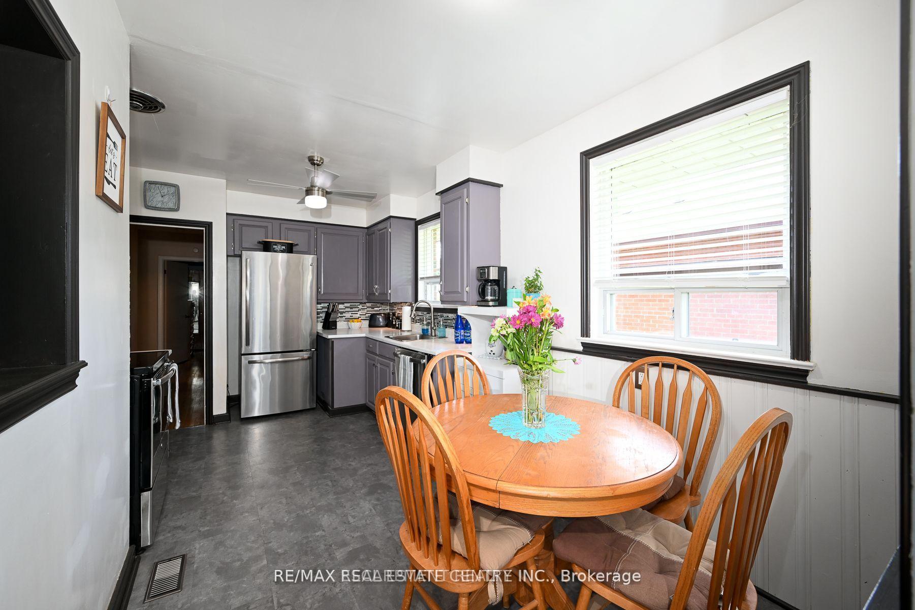 Photo 45 of 79 Chandler Drive, Scarborough, Woburn — HOMEH