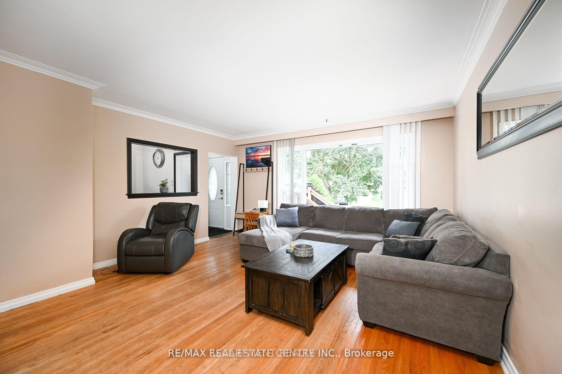 Photo 48 of 79 Chandler Drive, Scarborough, Woburn — HOMEH