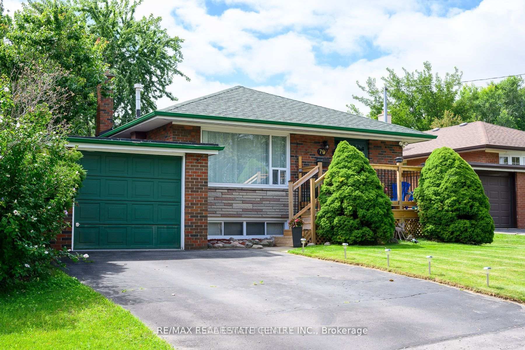 Photo 56 of 79 Chandler Drive, Scarborough, Woburn — HOMEH