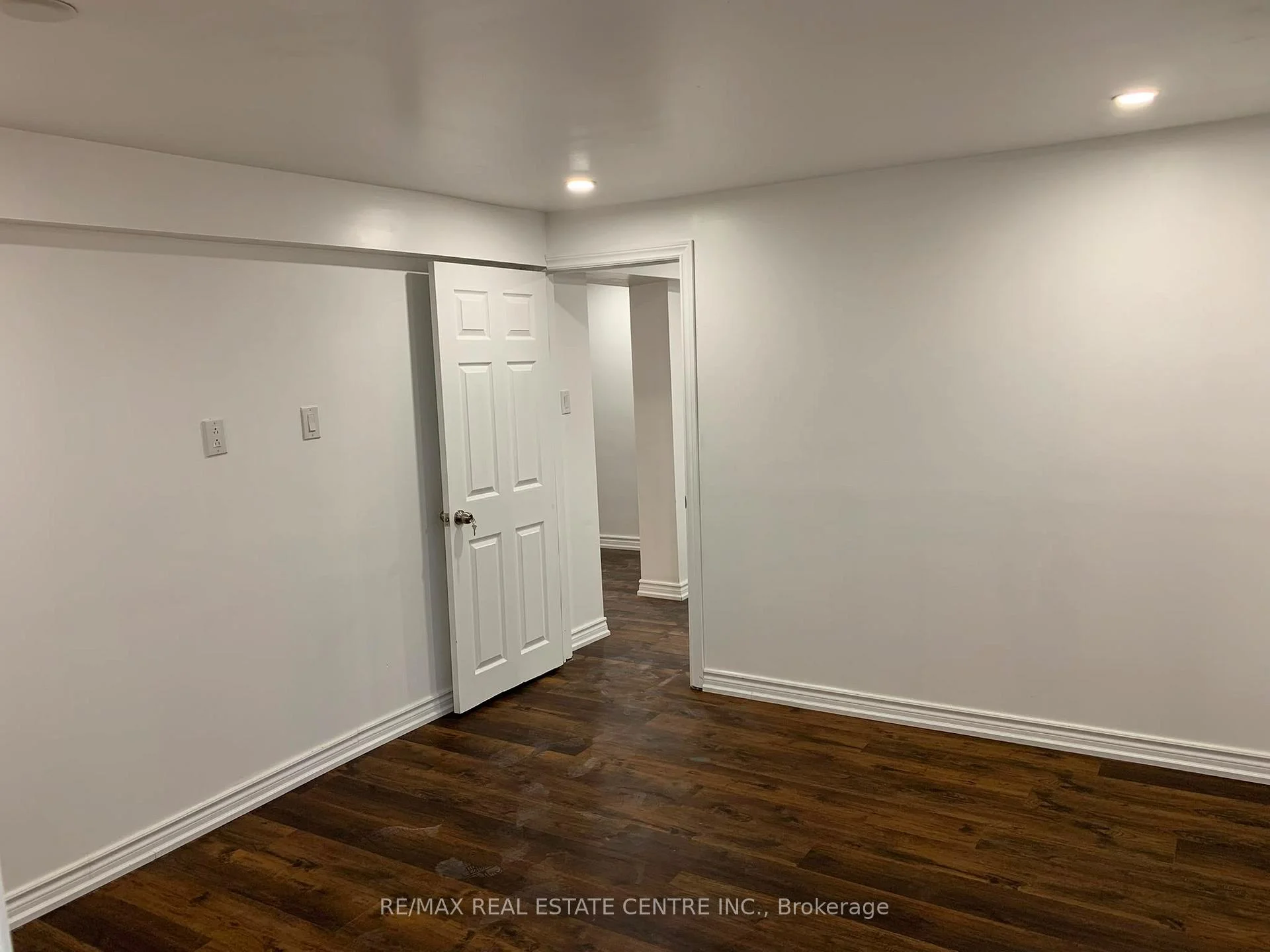 Photo 15 of 79 Chandler Drive, Scarborough, Woburn — HOMEH