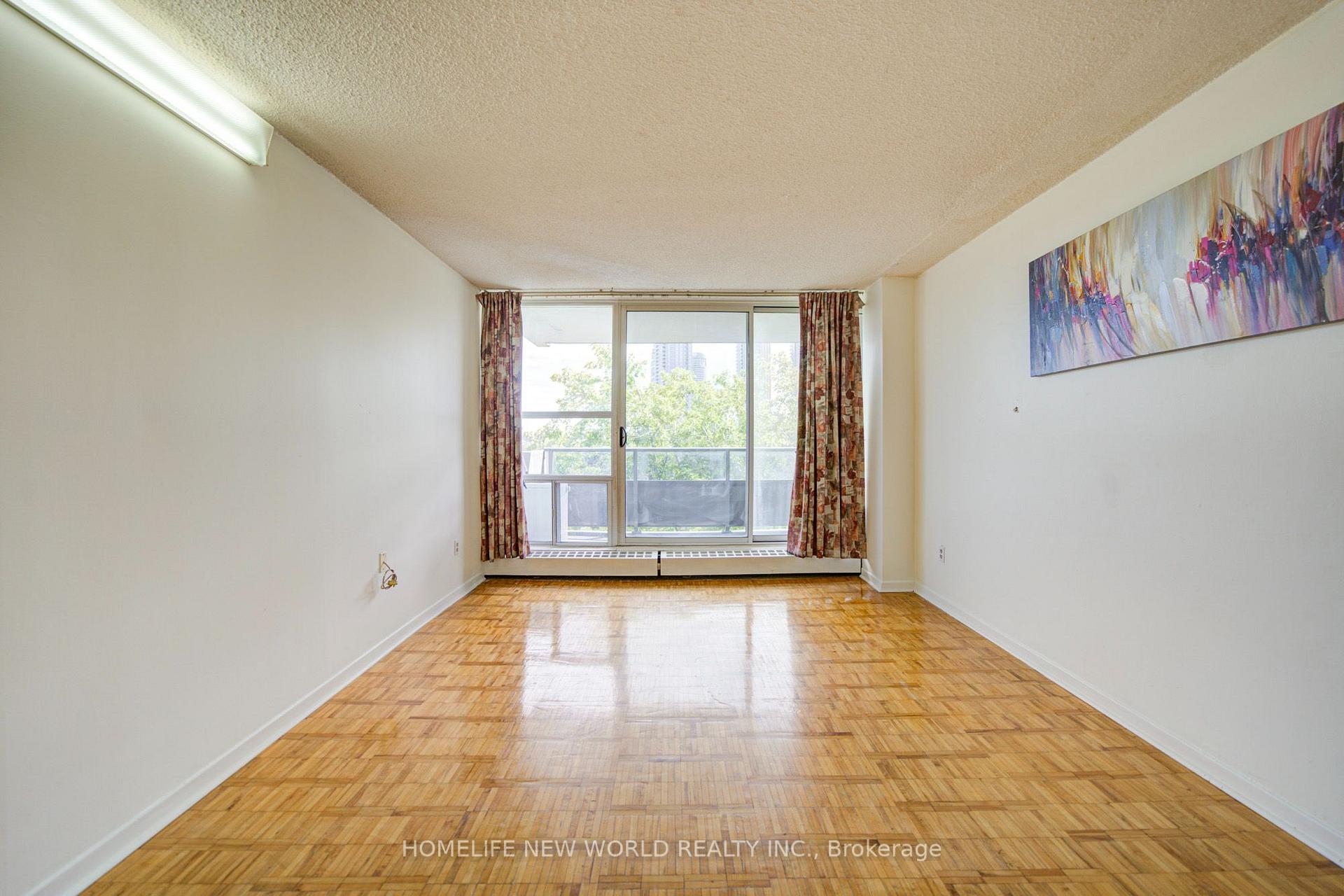 Photo 7 of Unit 505, 4101 Sheppard Avenue E, Scarborough, Agincourt South-Malvern West — HOMEH