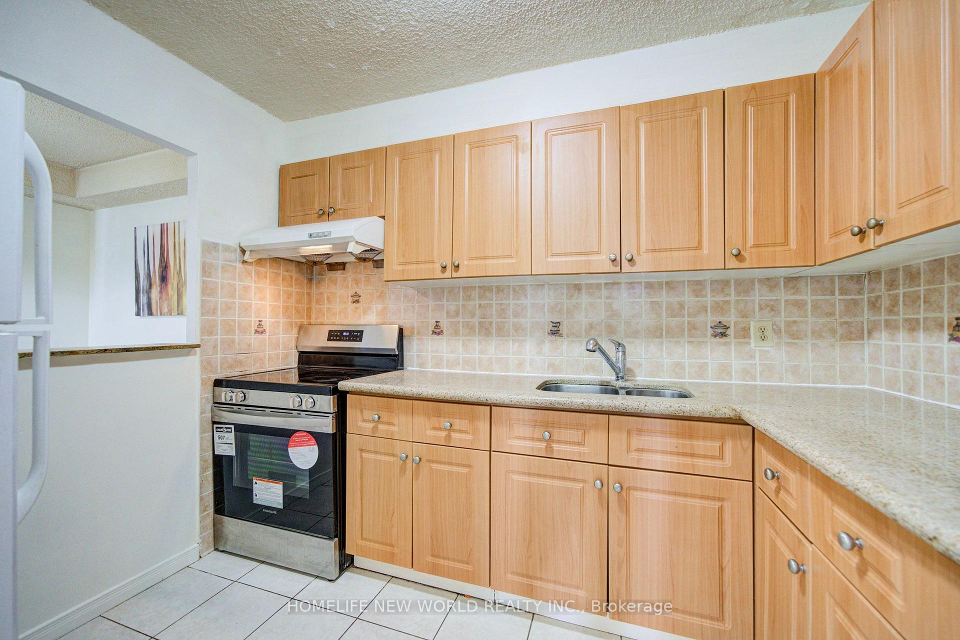 Photo 10 of Unit 505, 4101 Sheppard Avenue E, Scarborough, Agincourt South-Malvern West — HOMEH