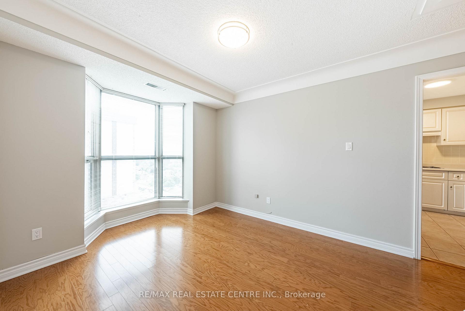 Photo 17 of Unit 15C, 67 Caroline Street S, Hamilton, Durand — HOMEH