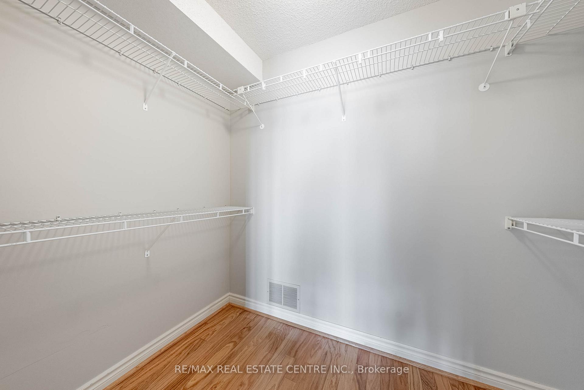 Photo 28 of Unit 15C, 67 Caroline Street S, Hamilton, Durand — HOMEH