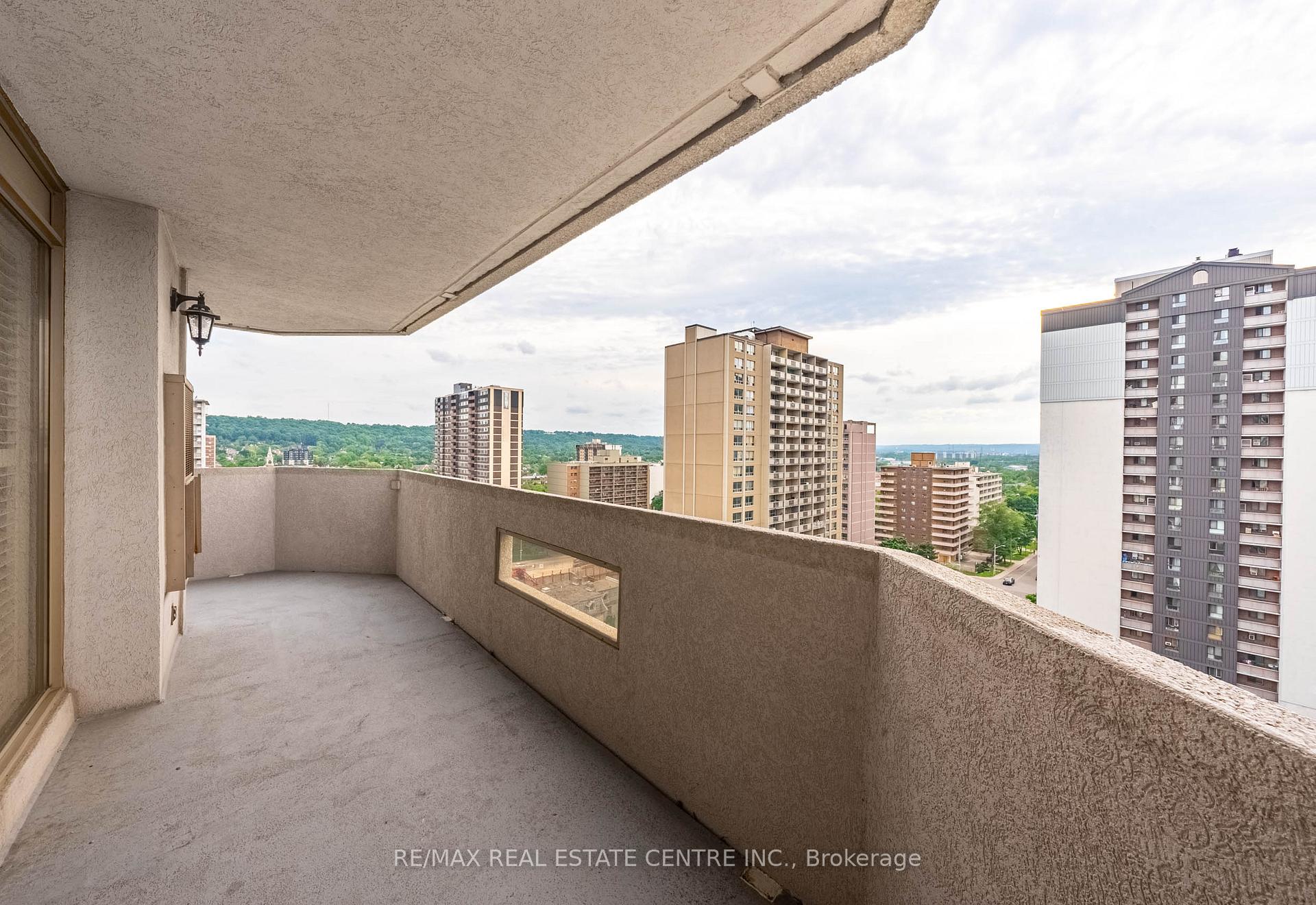 Photo 36 of Unit 15C, 67 Caroline Street S, Hamilton, Durand — HOMEH