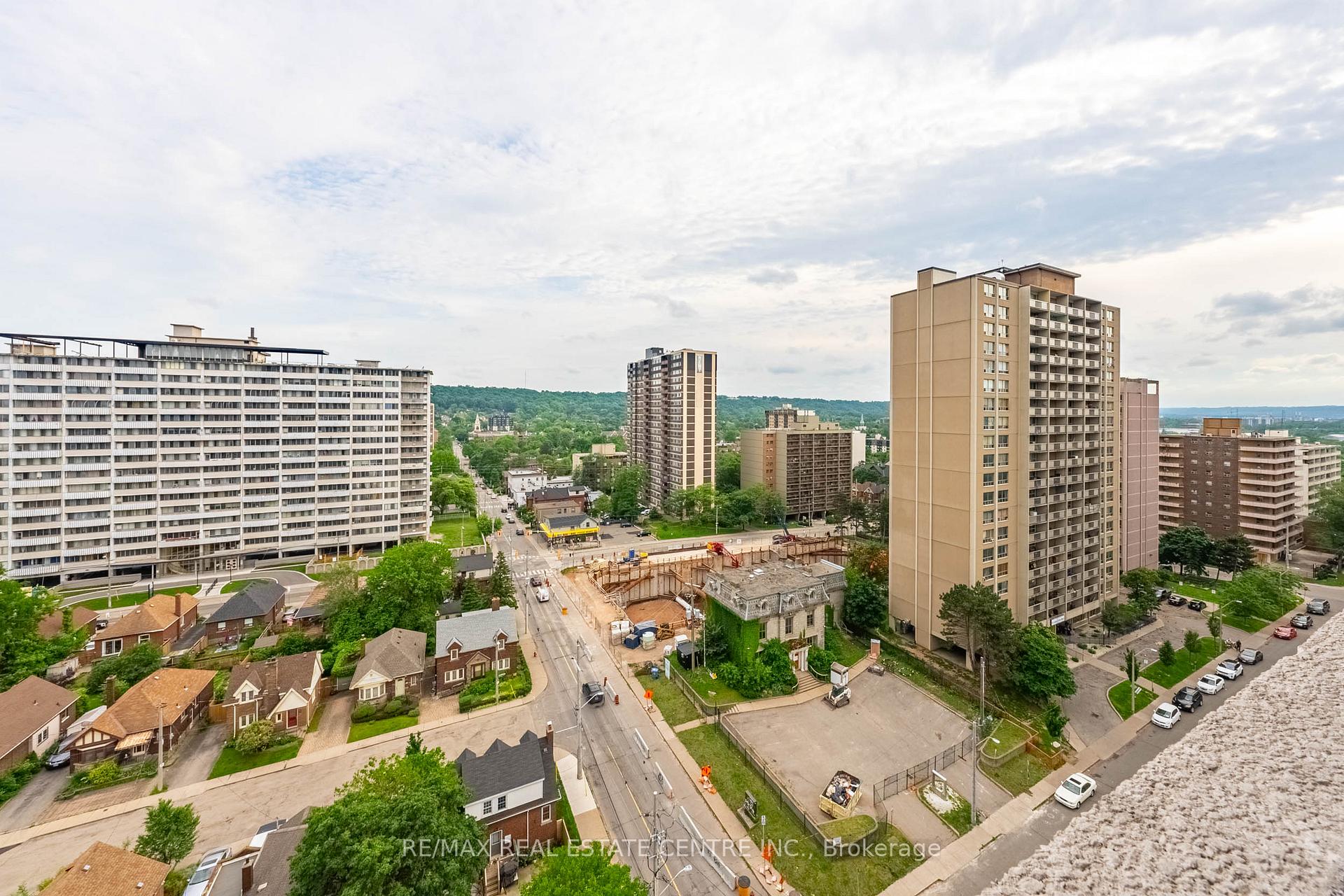 Photo 40 of Unit 15C, 67 Caroline Street S, Hamilton, Durand — HOMEH