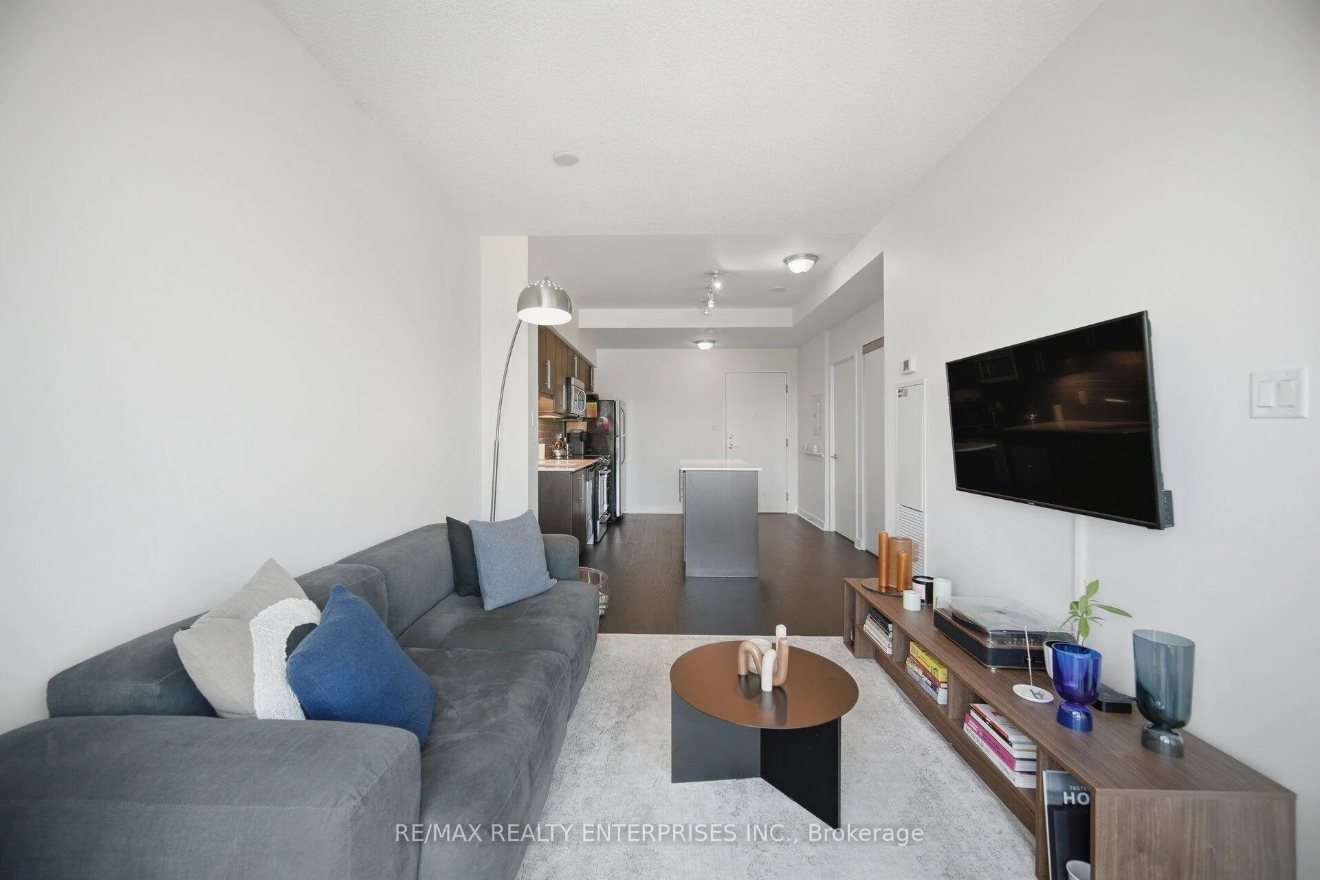 Photo 17 of Unit 608, 1169 Queen Street W, Toronto, Little Portugal — HOMEH
