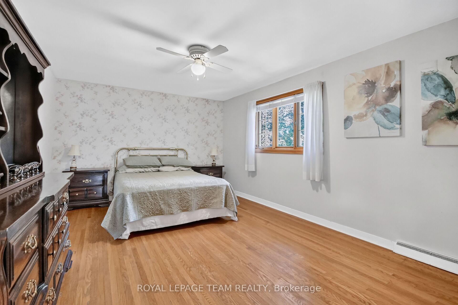 Photo 18 of 957 Winnington Avenue, Ottawa, Whitehaven — HOMEH