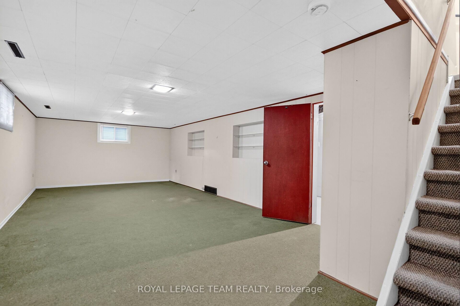 Photo 24 of 957 Winnington Avenue, Ottawa, Whitehaven — HOMEH