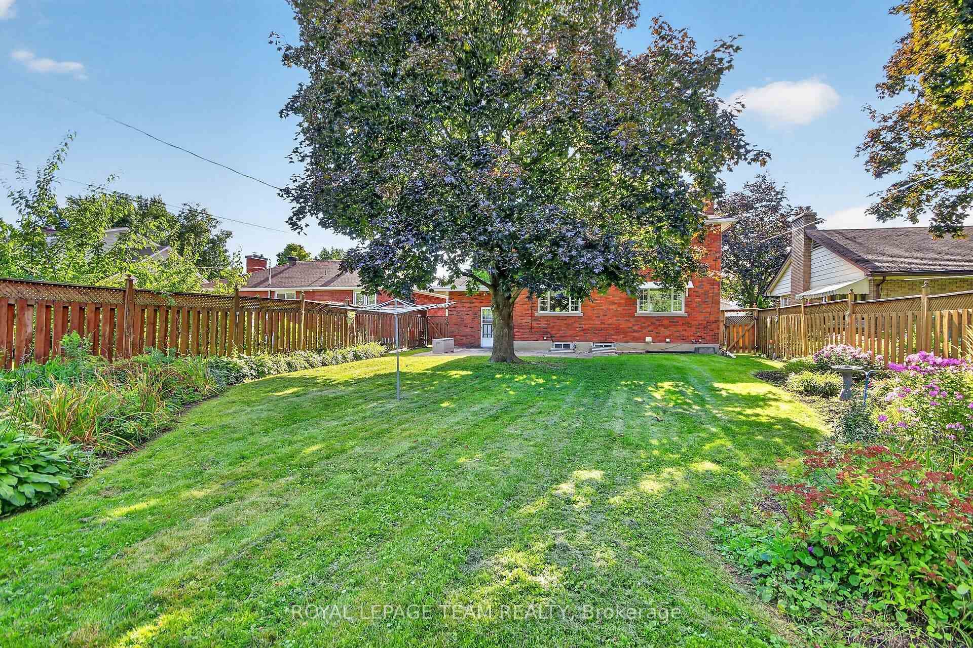 Photo 28 of 957 Winnington Avenue, Ottawa, Whitehaven — HOMEH
